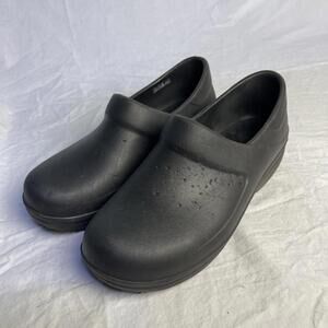 Crocs Clog Womens 7 Black Neria Pro II Slip Resistant Work Shoe Dual Comfort